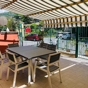 Beds House, Pace E Tranquillità A 5 Min Dal Mare.. Avegno